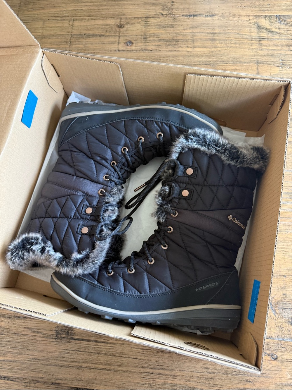 Columbia Heavenly Omni Heat - women’s size 10 - New